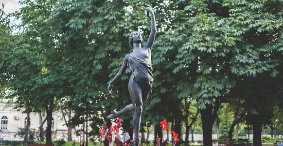 Скульптура «Балерина»